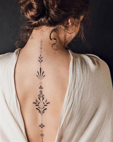 dainty spine tattoos|feminine spine tattoos.